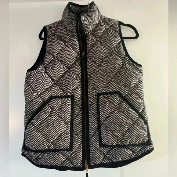 J Crew Herringbone Puffer Vest‎ -S - Picture 1 of 5